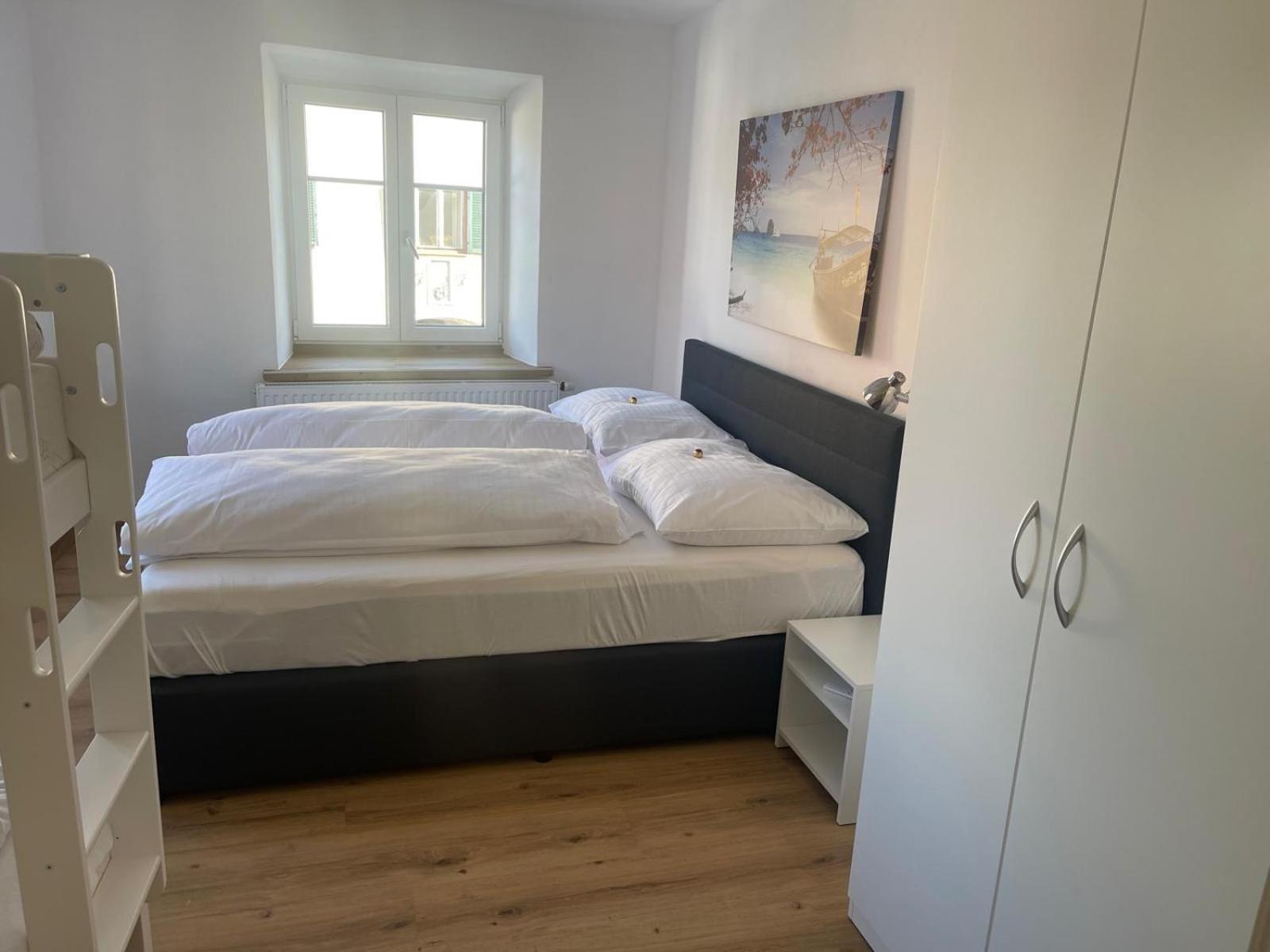 Appartement Wohnen Im Ehemaligen Kloster In Am Attersee *