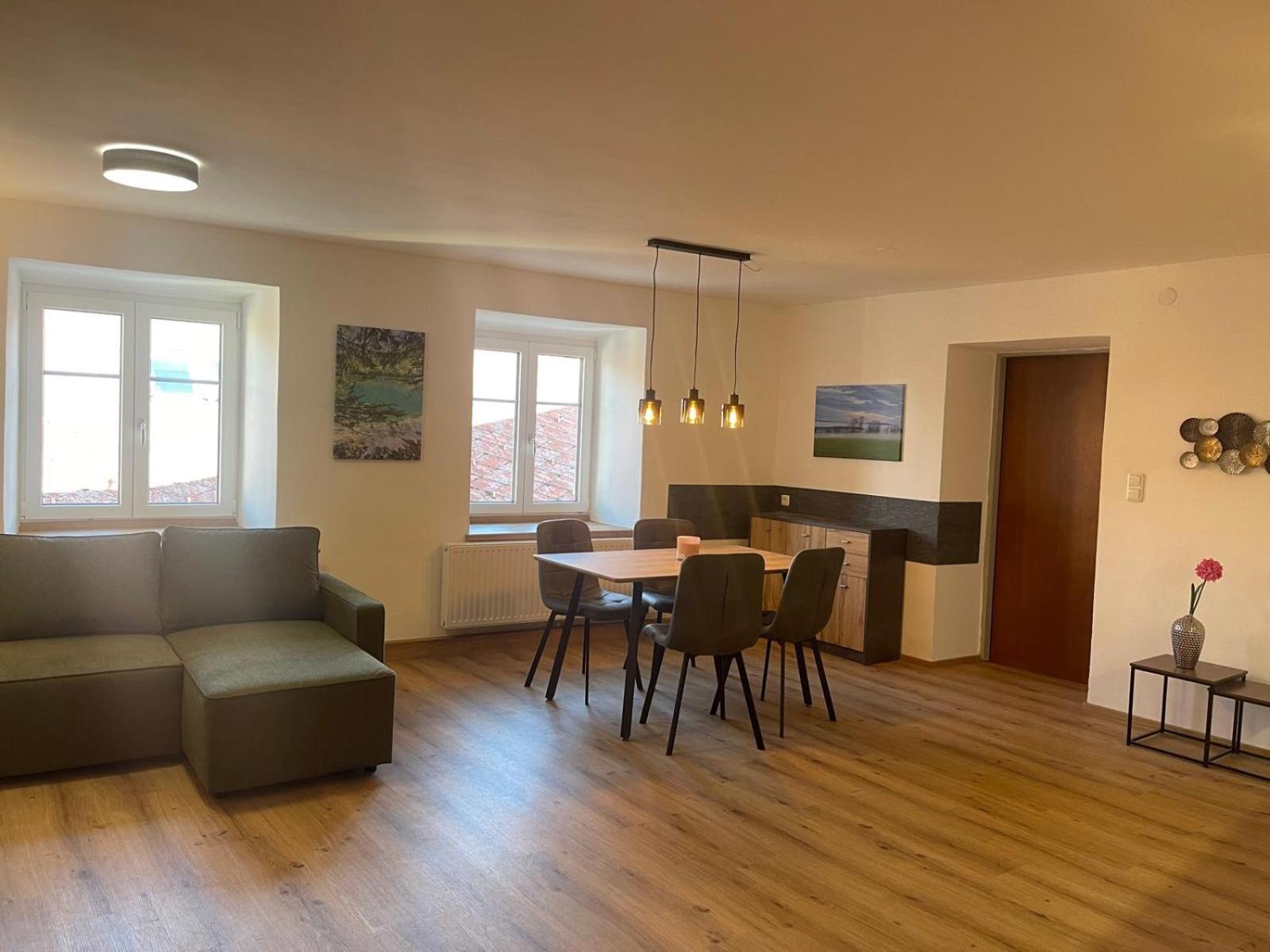 Apartment Wohnen Im Ehemaligen Kloster In Am Attersee